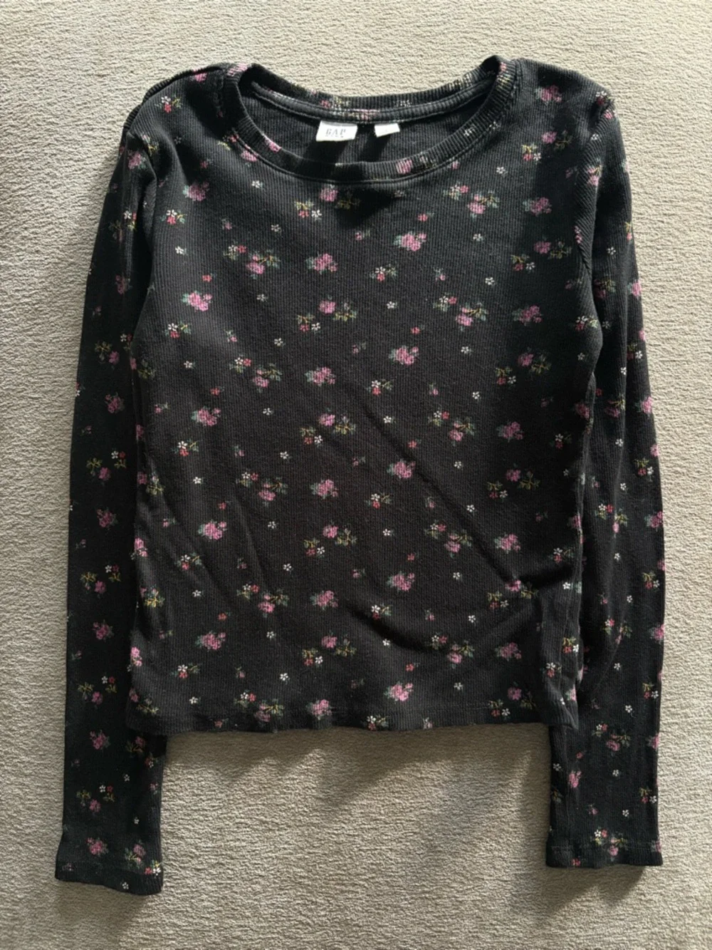 GAP Floral Long Sleeve Ribbed Henley Top